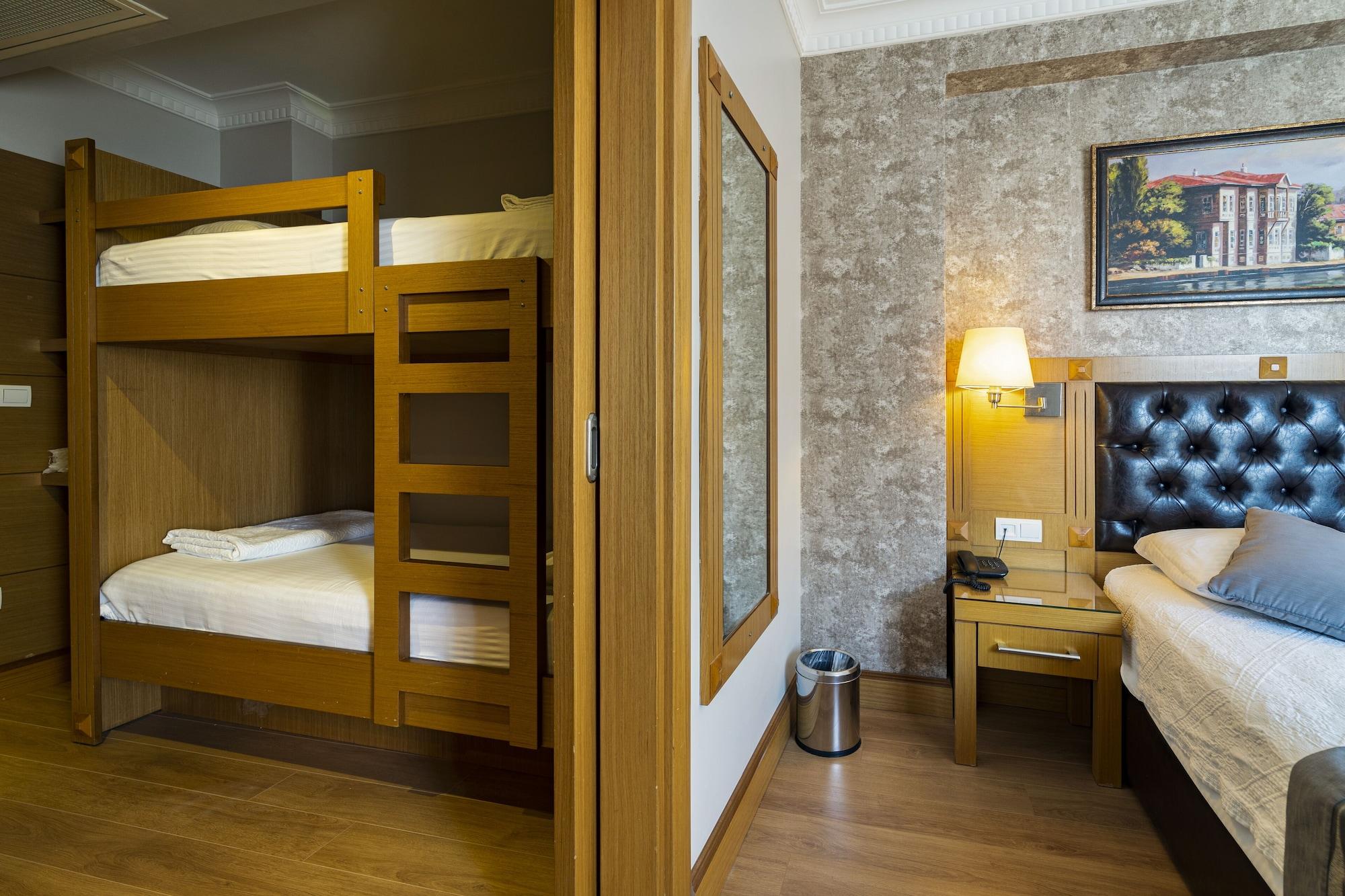 Levent Otel 3*